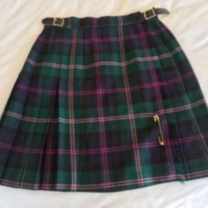 Pristine Vintage Harrods Wool Kilt & Original Pin